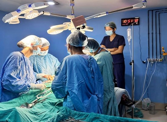 Wie kan zich aanmelden?