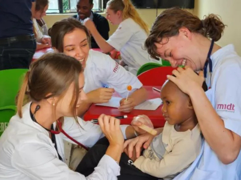 What are the Benefits of a Nursing Internship Abroad? 
