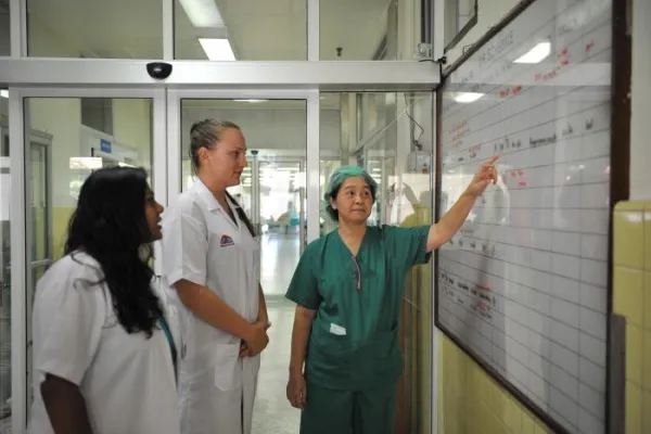 Medical Internship in Thailand with Med Trips