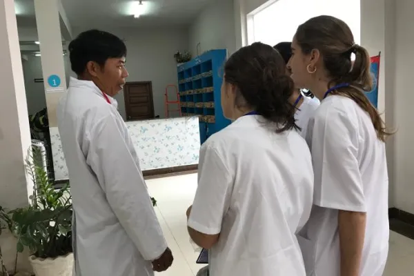 Medical Internship in Cambodia with Med Trips