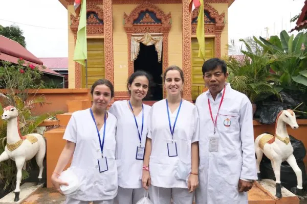 Medical Internship in Cambodia with Med Trips