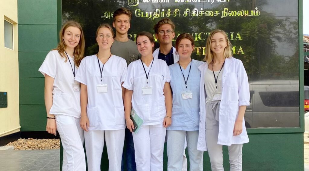 A-Level Results Day: How Aspiring Medics Can Get a Head Start Before Medical School